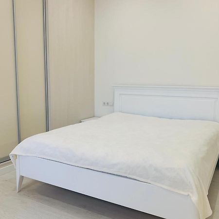 New Appartment In Yuzhny Jużne Zewnętrze zdjęcie